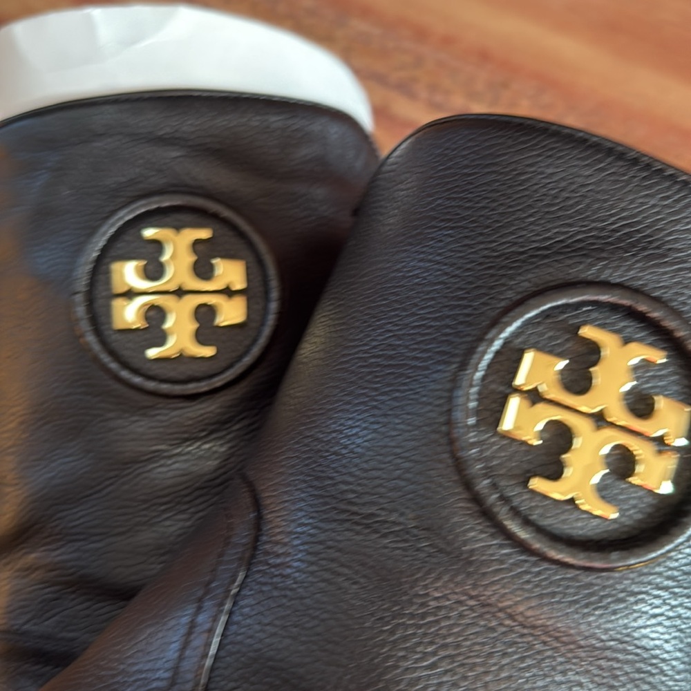 TORY BURCH - Hallie Mid Shaft Bootie
